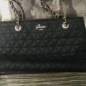 Guess Quilted Fleur Girlfriend Satchel / Purse